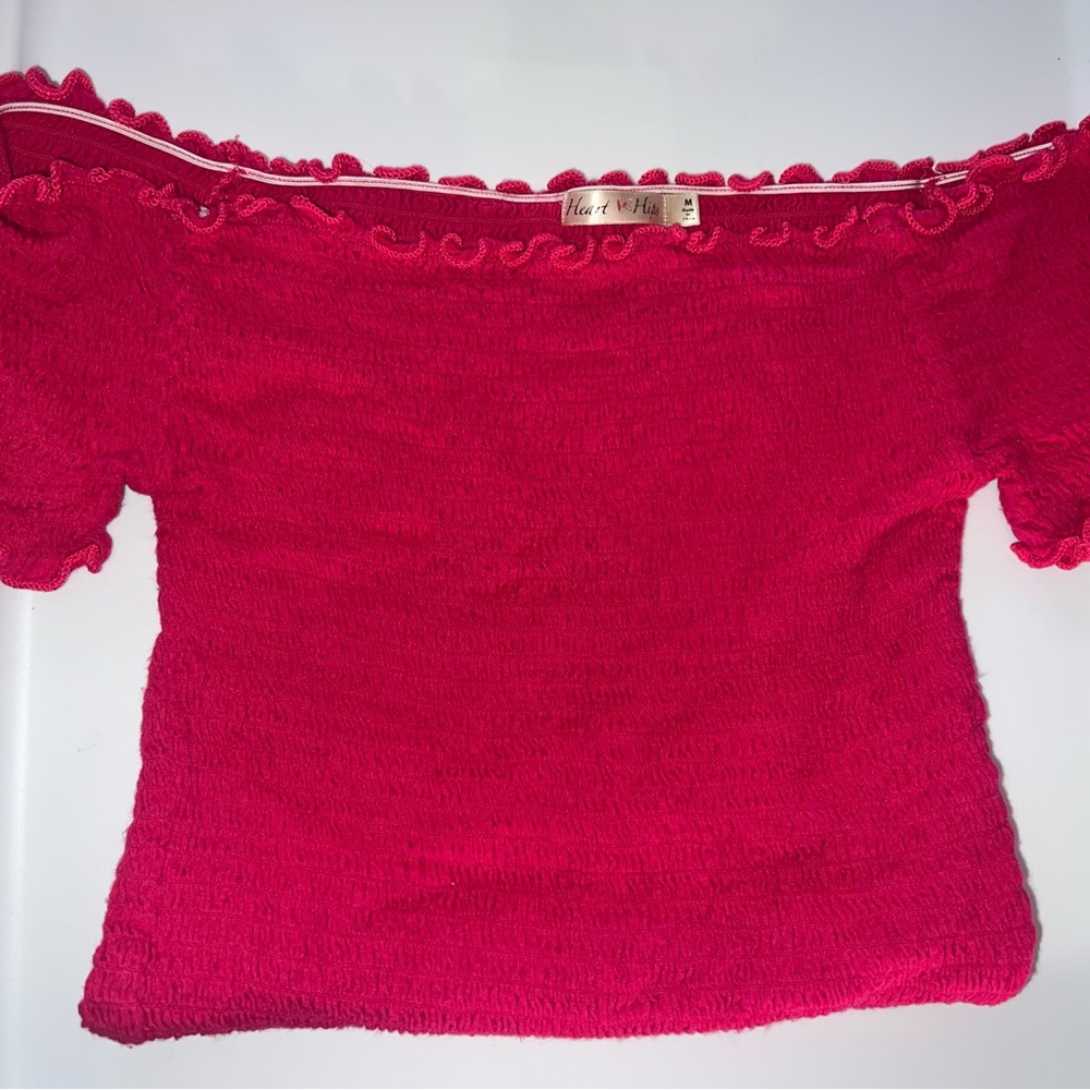 Off the shoulder croptop